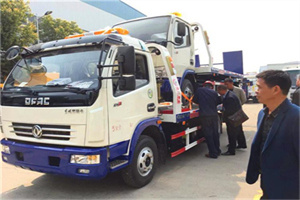 汕尾城区汽车道路救援拖车价格